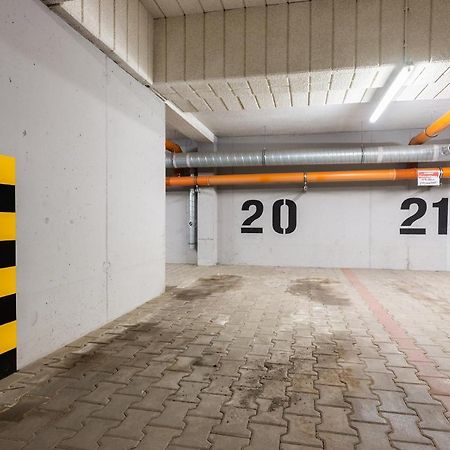 Zlota Jesien Apartment By Nearto Pl Krakow Ngoại thất bức ảnh